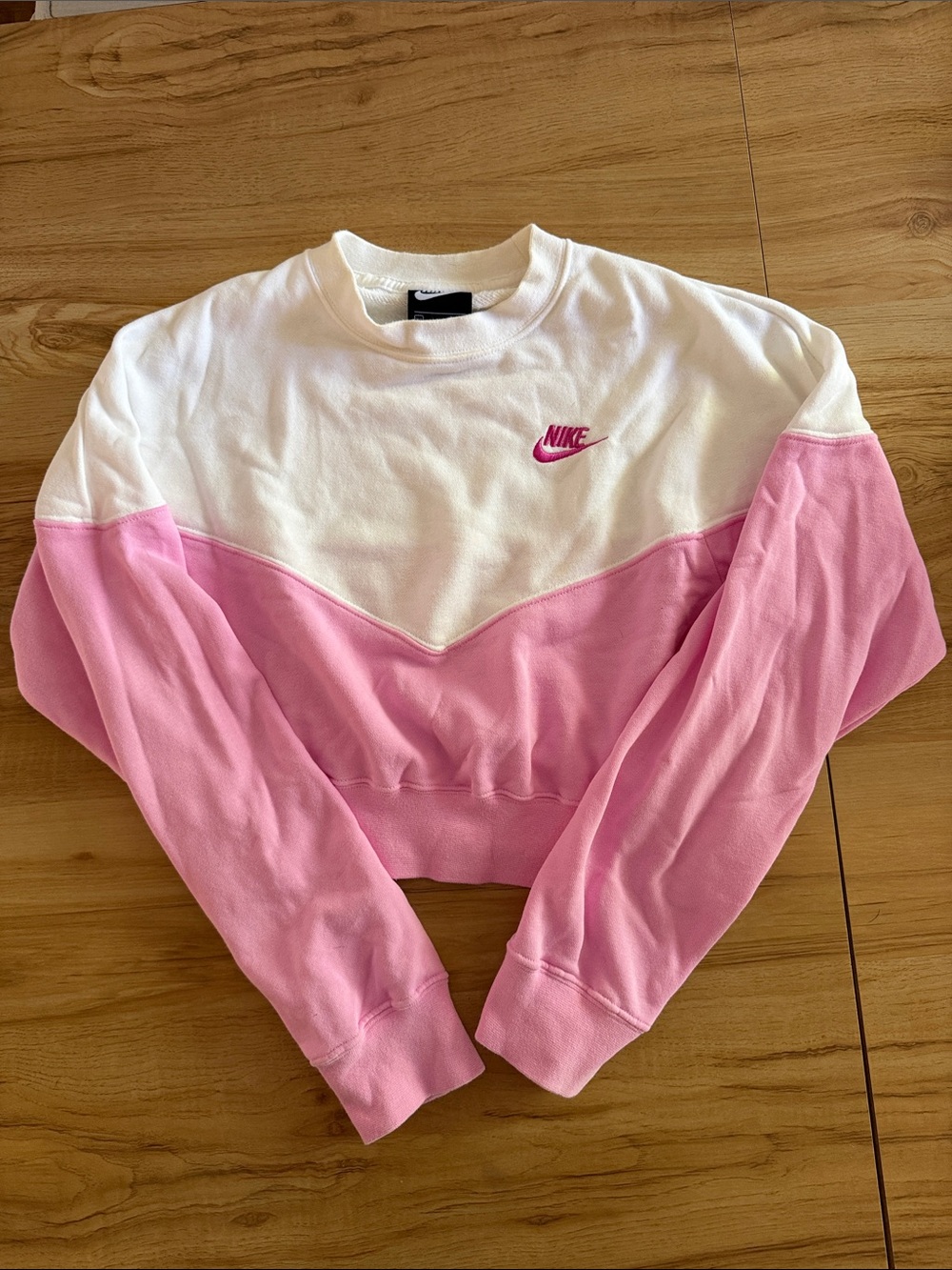 Nike Pink and White Cropped Sweatshirt - Picture 1 of 2